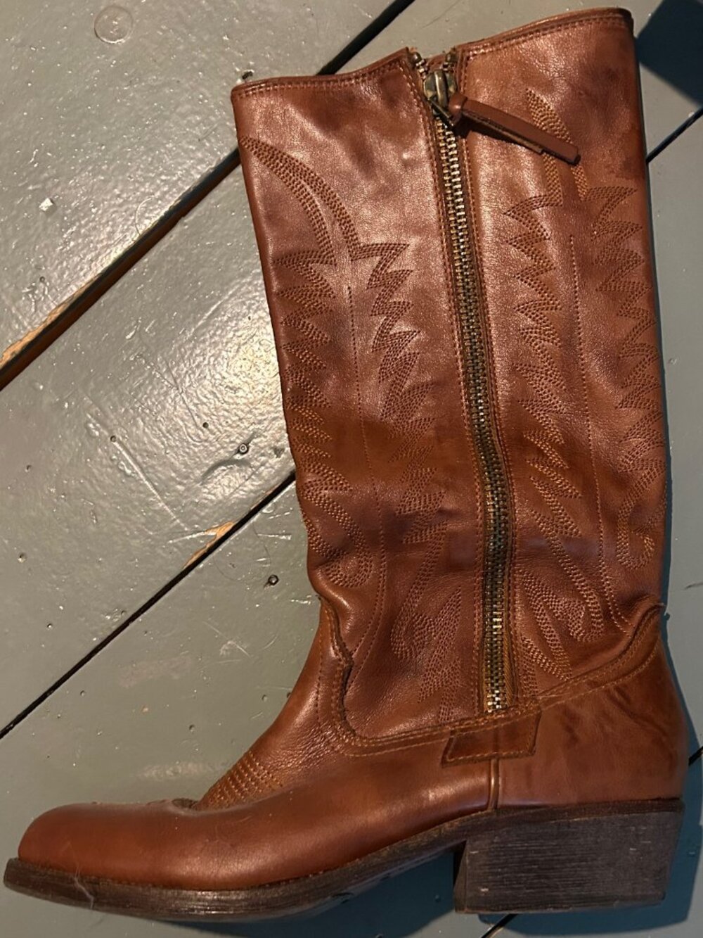 Cognac/ tobacco leather Gallupp women's western calf high zip boots size 9